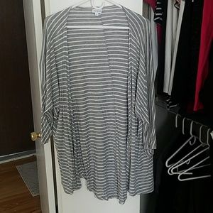 LuLaRoe Lindsay Kimono